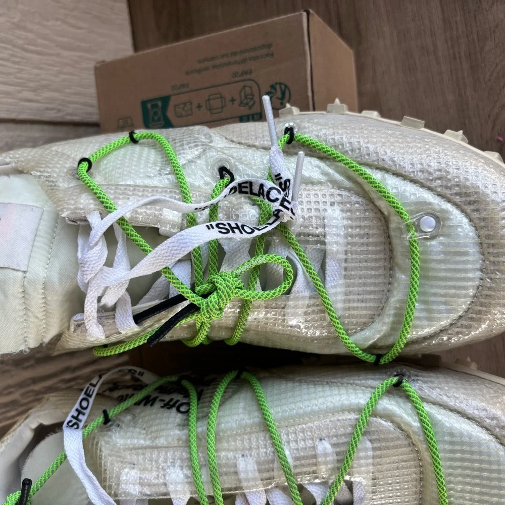 2019
Off-White x Wmns Waffle Racer 'Electric Green' - Picture 11 of 14